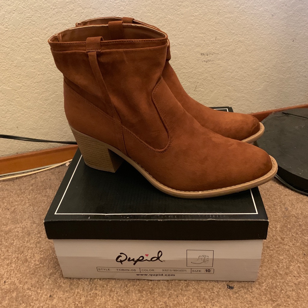 Qupid Boots